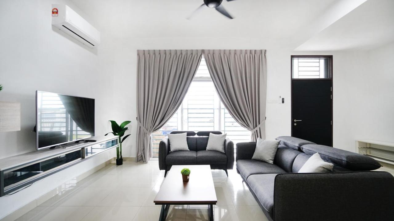 Desaru Home Feel Theme By Joyfully 13M1 المظهر الخارجي الصورة